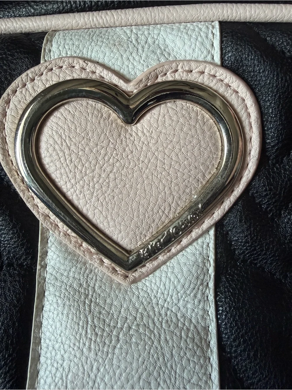 Betsey Johnson Black Quilted Heart Cosmetic Travel Organizer Case